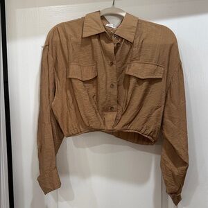 vestique Cropped Button Down Blouse in Camel